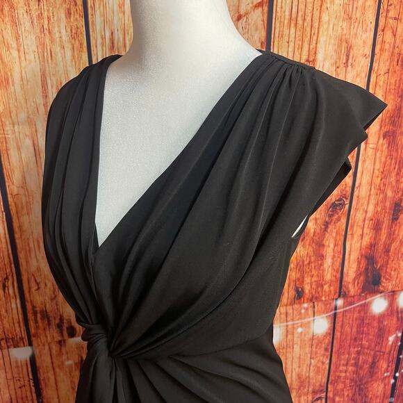 Catherine Malandrino NWT Jill little black dress size 4 twist front cocktail - Picture 1 of 7